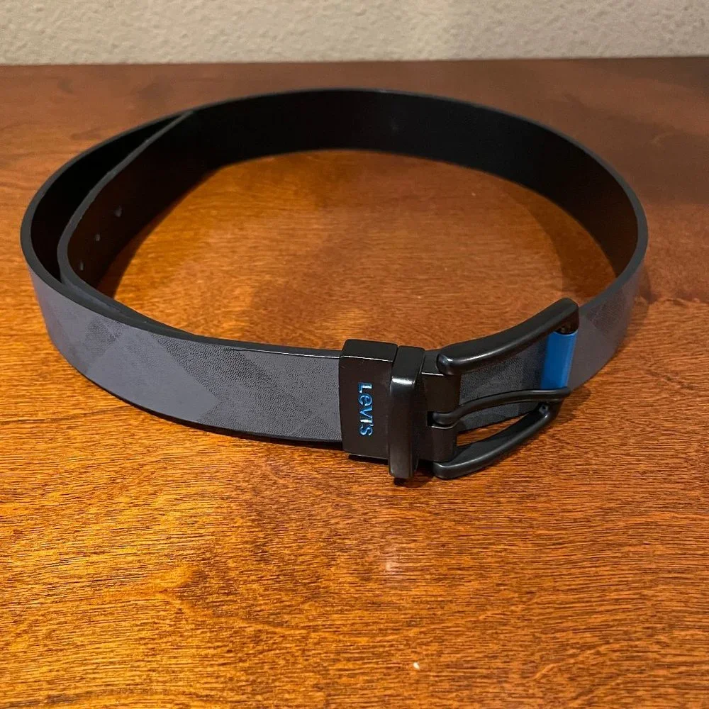 Levi's Kids Reversible Belt Gray and Black Size L 30-22